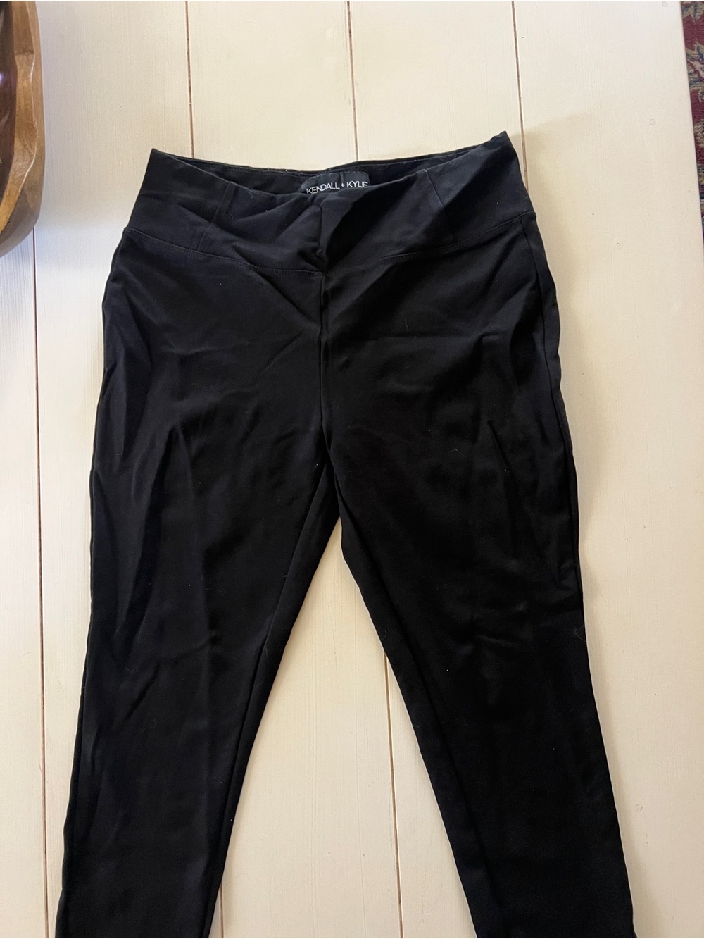 Kendall & Kylie Sleek Black Ponte Leggings